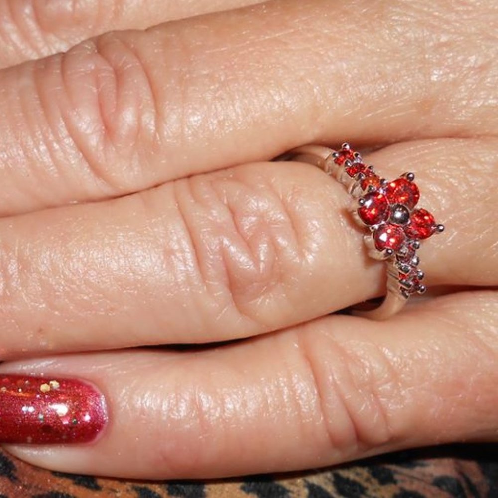 Garnet Ring New in Box - Picture 2 of 15
